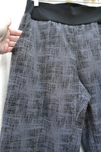 Load image into Gallery viewer, Berserk Gravel jacquard Band pants