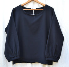 Load image into Gallery viewer, Berserk Black Wool crepe Gather top