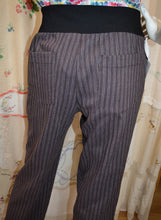 Load image into Gallery viewer, Berserk Plum herringbone stretch pants