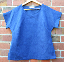 Load image into Gallery viewer, Berserk Blue fan screen print Shell top