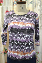 Load image into Gallery viewer, Berserk Feathers stretch Cotton Keyhole Top