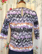 Load image into Gallery viewer, Berserk Feathers stretch Cotton Keyhole Top