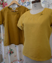Load image into Gallery viewer, Berserk Mustard Linen Cotton Raglan top with buttons