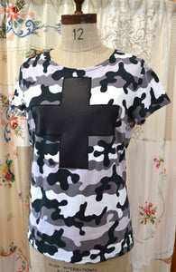Berserk Camoflage Cross T-Shirt
