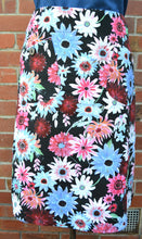 Load image into Gallery viewer, Berserk Dahlia cotton pocket skirt
