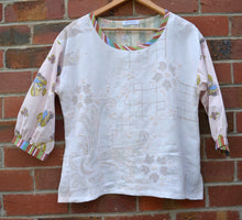 Load image into Gallery viewer, Berserk  Lacey embroidered vintage mix top M