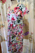 Load image into Gallery viewer, Berserk Ikat stretch cotton Dress with pockets