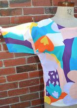 Load image into Gallery viewer, Berserk Bold and Beautiful floral Exeter top