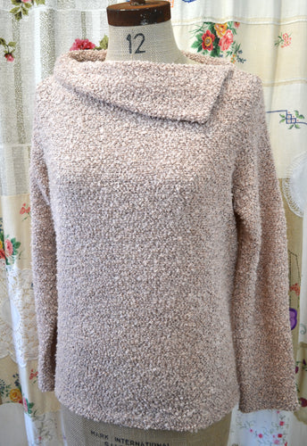 Berserk Shell pink Wedge collar knit