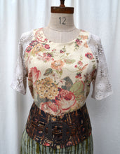 Load image into Gallery viewer, Berserk Rosy Raglan top S