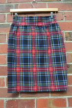 Load image into Gallery viewer, Berserk Tartan Tube stretch skirt