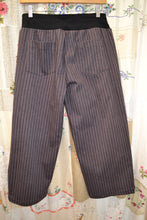 Load image into Gallery viewer, Berserk Plum herringbone stretch pants