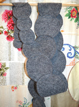 Load image into Gallery viewer, Berserk Luna wool circles scarf