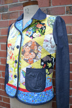Load image into Gallery viewer, Berserk Critters Quilty jacket