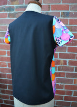 Load image into Gallery viewer, Berserk Vee neck Cotton and Linen Mermaid scales top