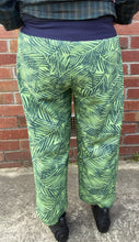 Load image into Gallery viewer, Berserk Blue Palm cotton band pant