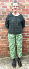 Load image into Gallery viewer, Berserk Blue Palm cotton band pant