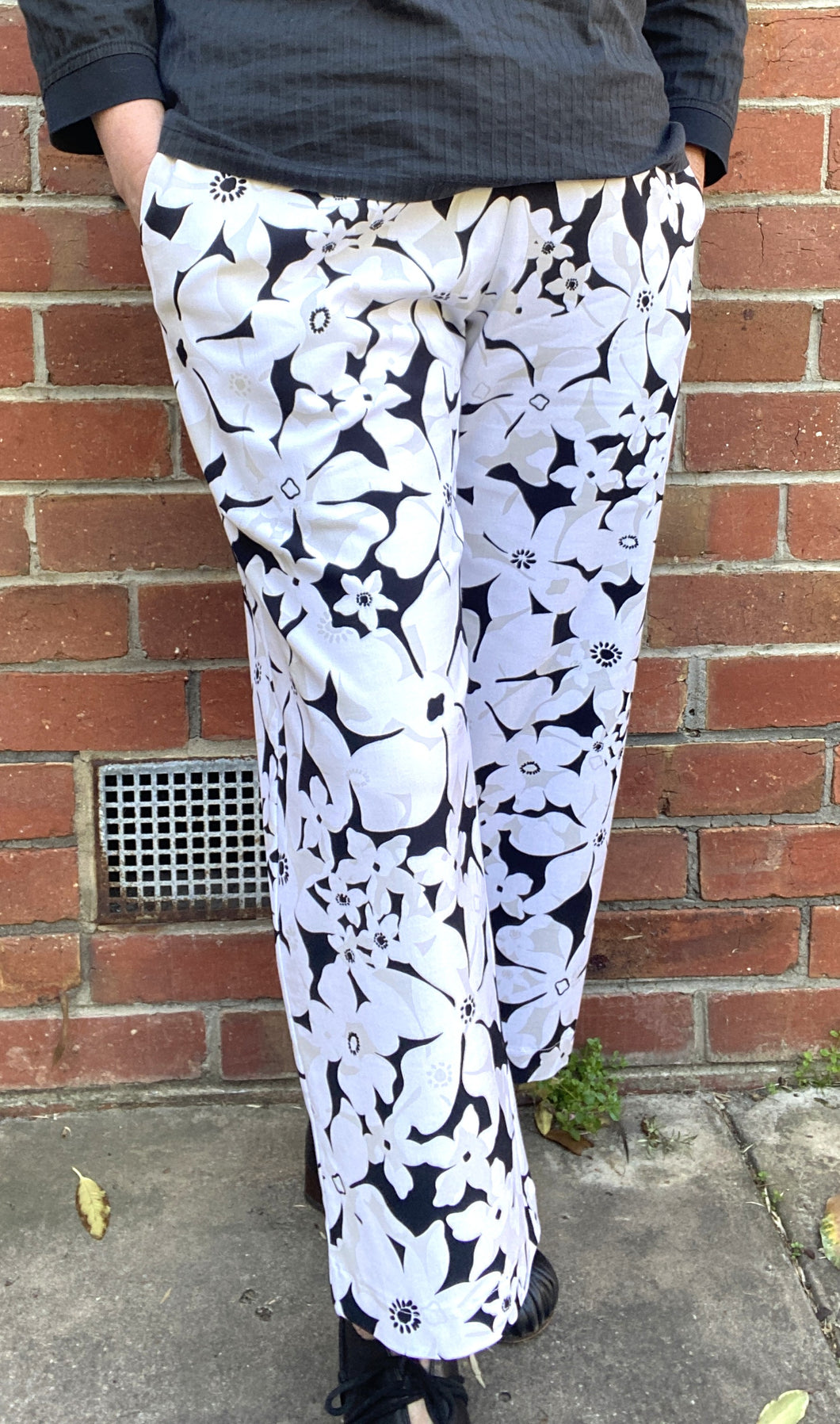 Berserk Tri Floral stretch Band pants